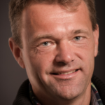 Wilko van den Born - Smashing Pink